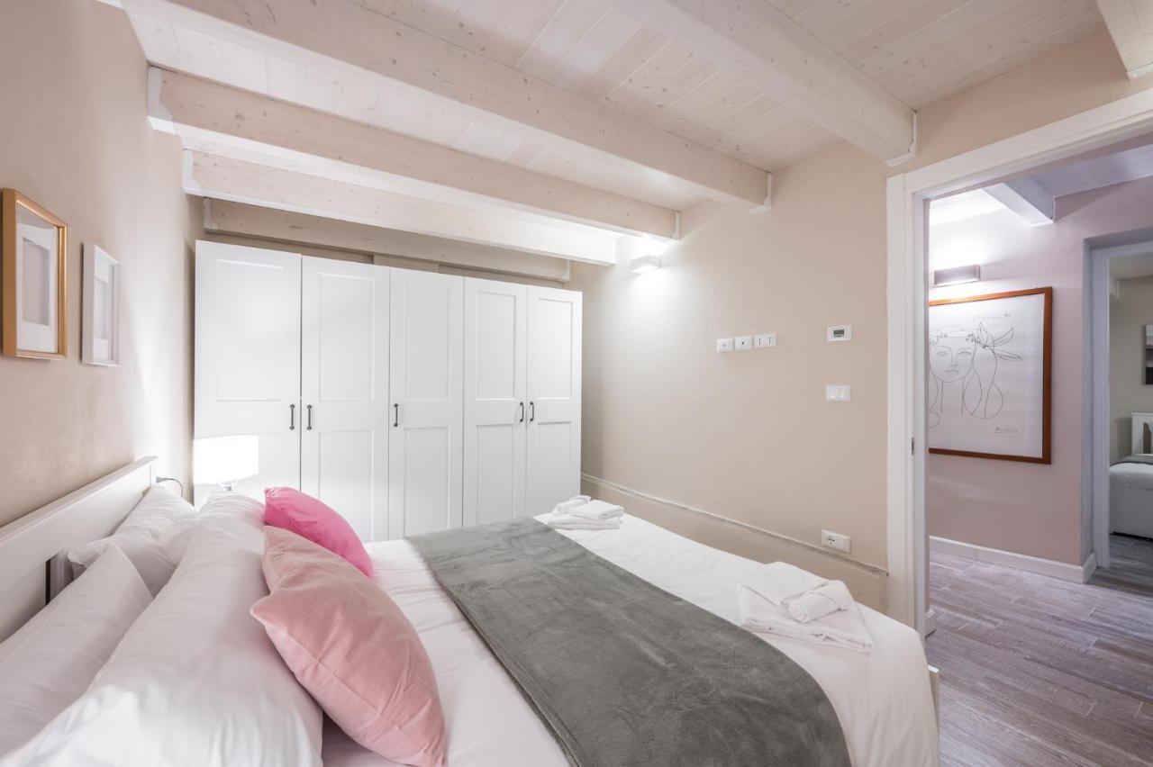 Broccaindosso Wood Apartments 5* Bolonha Exterior foto