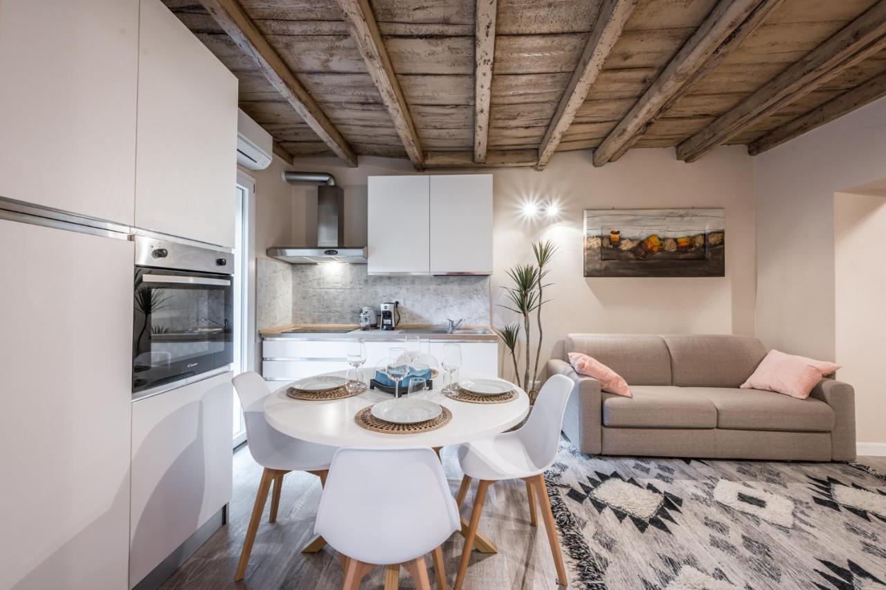 Broccaindosso Wood Apartments 5* Bolonha Exterior foto