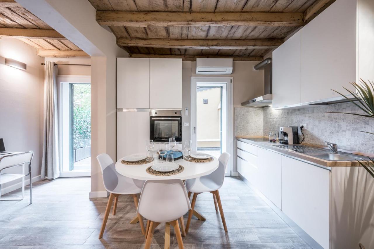 Broccaindosso Wood Apartments 5* Bolonha Exterior foto